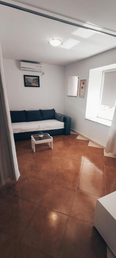 Apartmani Srsen Blace Exterior photo